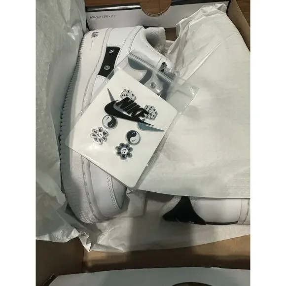 Nike Air Force 1 '07 PRM Silver Chain Sneakers DA8571-100 Size 6
